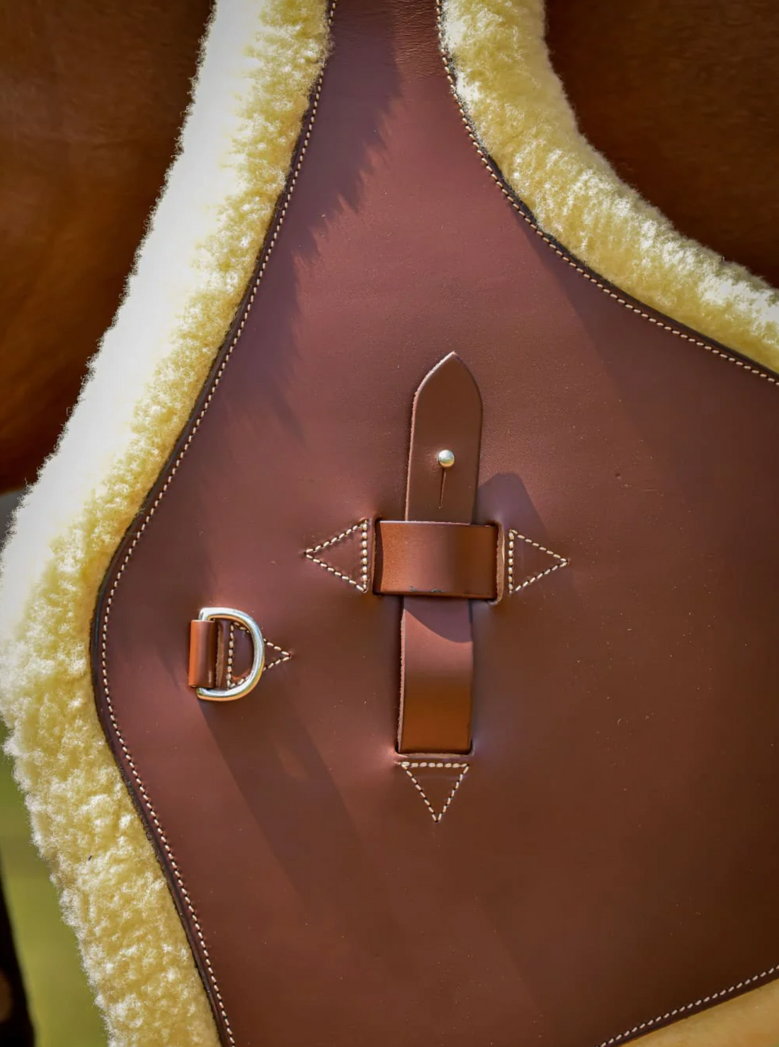 KENTAUR - Cassis Stud Girth Sheepskin ONLY